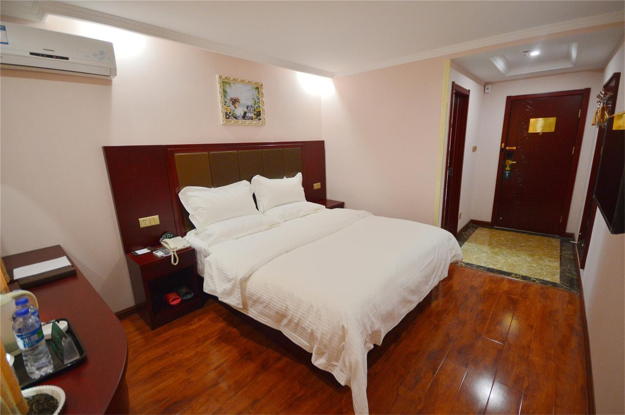 Greentree Inn Yunnan Lijiang Qixing Street Express Hotel Bagian luar foto