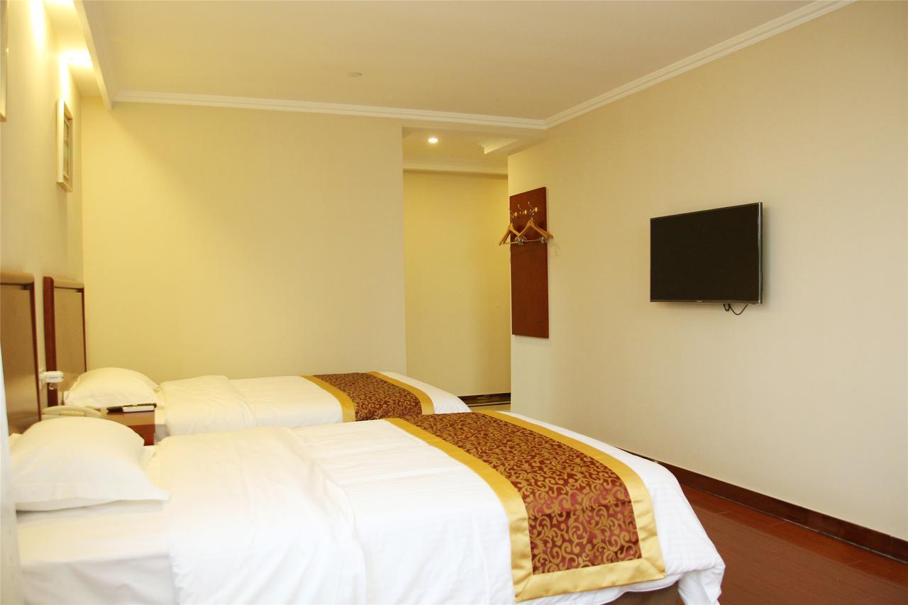 Greentree Inn Yunnan Lijiang Qixing Street Express Hotel Bagian luar foto
