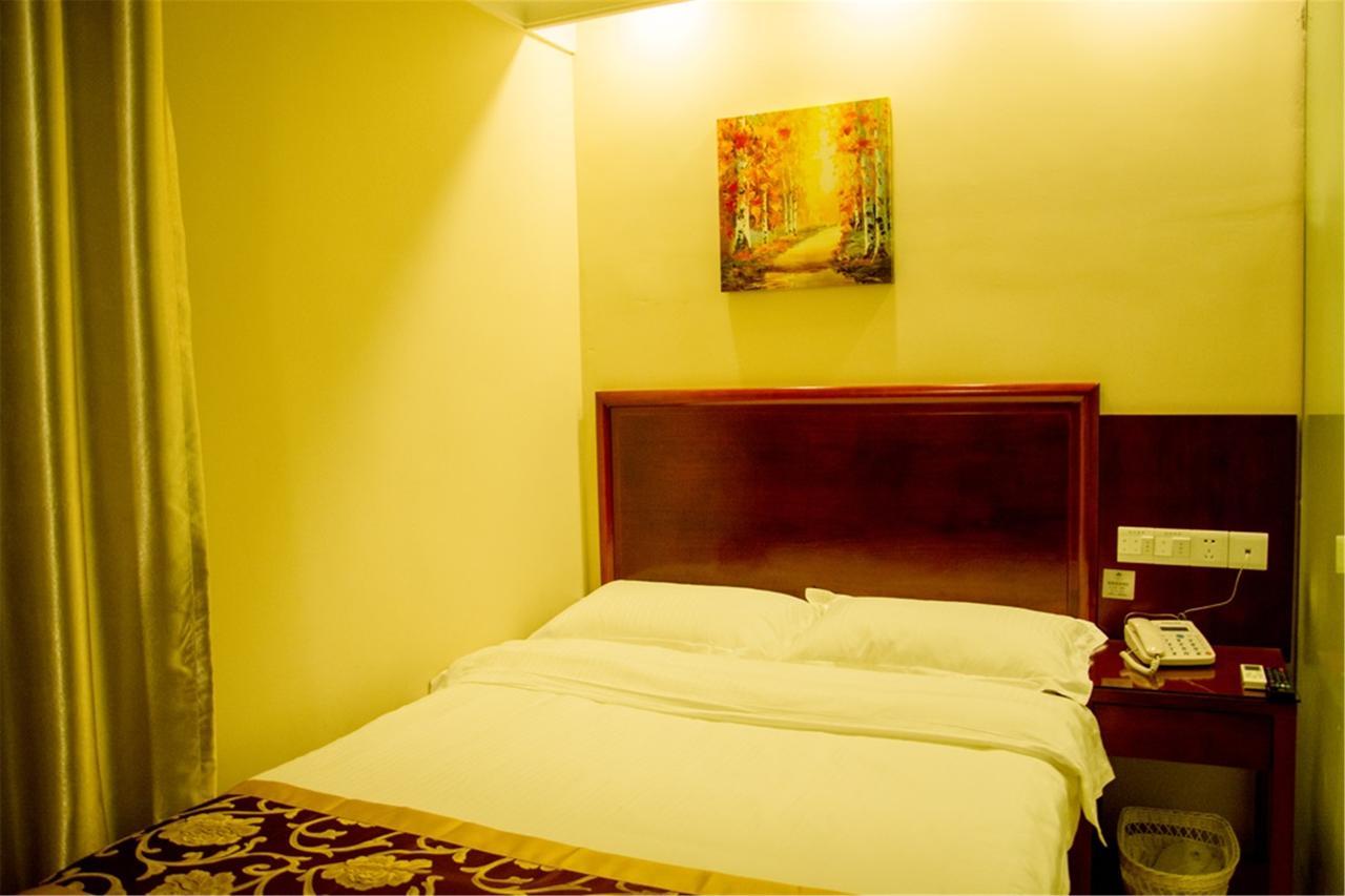 Greentree Inn Yunnan Lijiang Qixing Street Express Hotel Bagian luar foto