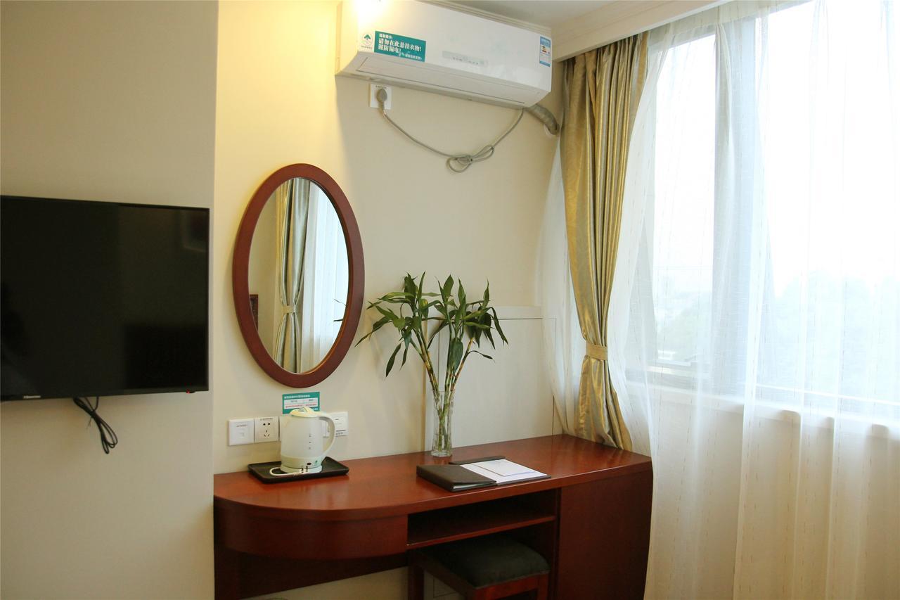Greentree Inn Yunnan Lijiang Qixing Street Express Hotel Bagian luar foto