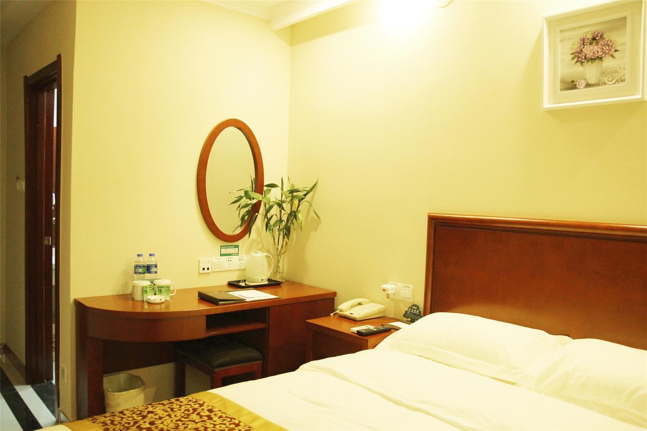 Greentree Inn Yunnan Lijiang Qixing Street Express Hotel Bagian luar foto